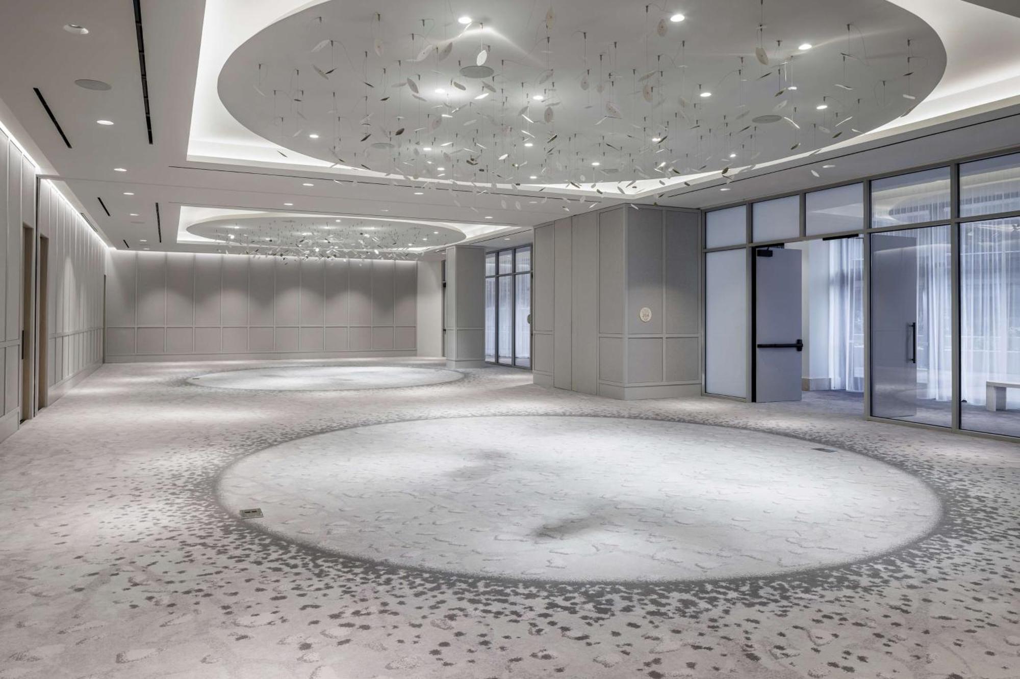 The Morrow Dc, Curio Collection By Hilton Hotel Washington