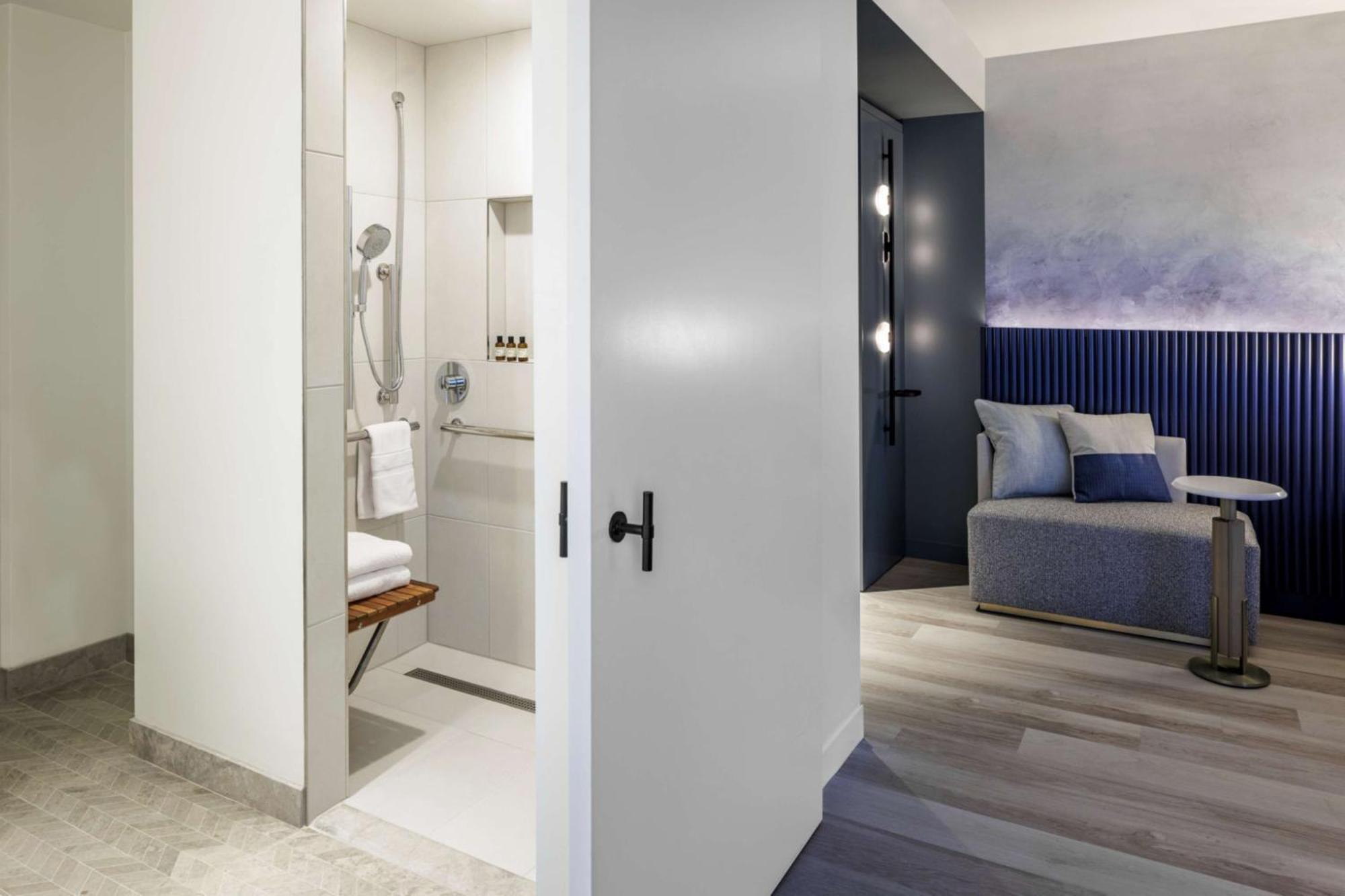 The Morrow Dc, Curio Collection By Hilton Hotel