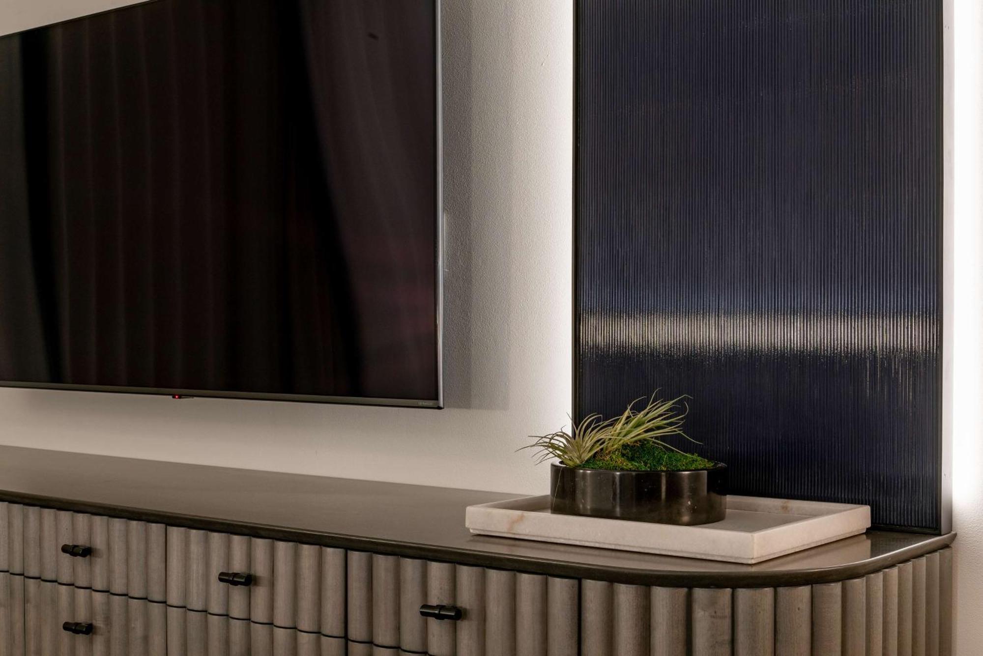 The Morrow Dc, Curio Collection By Hilton 4* Washington